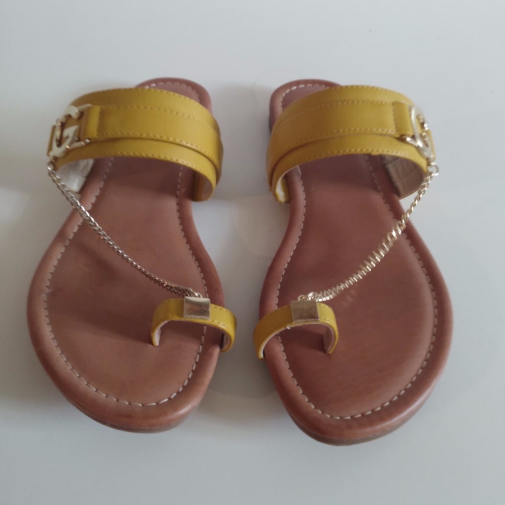 GBG Los Angeles Sandals